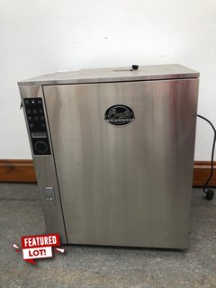 BRADLEY SMOKER PROFESSIONAL 4 RACK 1000W ELECTRIC CONTROLLED SMOKER MODEL : BS1019CE RRP - £1099: LOCATION - B5