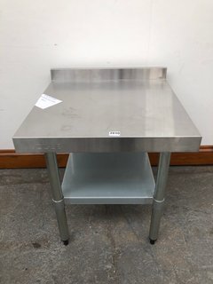 VOGUE STAINLESS STEEL TABLE WITH UPSTAND SIZE : 600 X 600MM (REDUCED HEIGHT) RRP - £149: LOCATION - B5