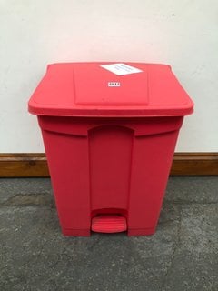 JANTEX KITCHEN PEDAL BIN 65L IN RED RRP - £108: LOCATION - B5