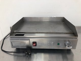 BUFFALO COUNTERTOP ELECTRIC GRIDDLE RRP - £355: LOCATION - B5