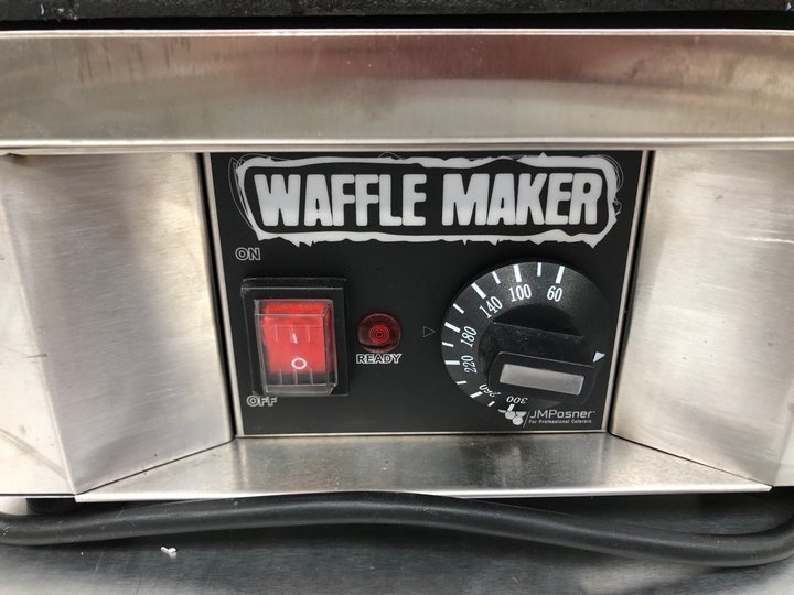 John Pye Auctions JM POSNER SQUARE WAFFLE MAKER MODEL JMPSQWM RRP