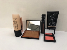 6 X ASSORTED BEAUTY PRODUCTS TO INCLUDE NARS SOFT MATTE COMPLETE FOUNDATION TO INCLUDE DARK GREEN MAKE-UP BAG