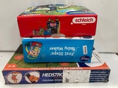 3 X ASSORTED ITEMS TO INCLUDE VTECH FIRST STEPS BABY WALKER (DELIVERY ONLY)