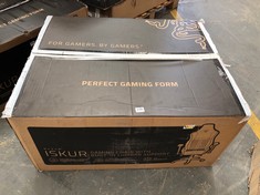 RAZER ISKUR GAMING CHAIR WITH BUILT IN LUMBAR SUPPORT - XL SIZE - RRP £510 (COLLECTION OR OPTIONAL DELIVERY)