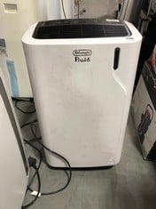 DELONGHI EM90 PINGUINO PORTABLE AIR CONDITIONING UNIT - RRP £499 (COLLECTION OR OPTIONAL DELIVERY)