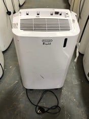 DELONGHI PINGUINO PORTABLE AIR CONDITIONING UNIT - RRP £577 (COLLECTION OR OPTIONAL DELIVERY)