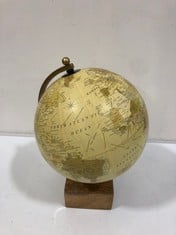 KENDA DECORATIVE GLOBE - NATURAL - LARGE (KG4502) - RRP £150 (COLLECTION OR OPTIONAL DELIVERY)