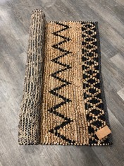AMBARA JUTE RUG - BLACK & NATURAL - MEDIUM - 120 X 180CM (AR0401) - RRP £295 (COLLECTION OR OPTIONAL DELIVERY)