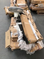PALLET OF ASSORTED ITEMS TO INCLUDE 16" PEDESTAL FAN IN GREY (COLLECTION OR OPTIONAL DELIVERY) (KERBSIDE PALLET DELIVERY)