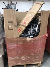 PALLET BOX OF ASSORTED ITEMS TO INCLUDE GREY TOILET SEAT, UMBRO FOOTBALL GOAL (COLLECTION OR OPTIONAL DELIVERY) (KERBSIDE PALLET DELIVERY)