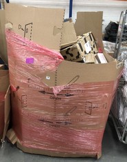 PALLET BOX OF ASSORTED ITEMS TO INCLUDE SAKURA TELESCOPIC WASHBRUSH (COLLECTION OR OPTIONAL DELIVERY) (KERBSIDE PALLET DELIVERY)