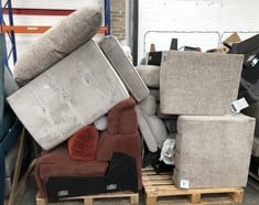 2 X PALLETS OF ASSORTED SOFA PARTS TO INCLUDE LIGHT GREY LEATHER CORNER SOFA PART (PARTS ONLY) (COLLECTION OR OPTIONAL DELIVERY) (KERBSIDE PALLET DELIVERY)