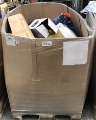 PALLET BOX OF ASSORTED ITEMS TO INCLUDE SEALEY PROFESSIONAL TYRE INFLATOR, WHEEL LOCK (COLLECTION OR OPTIONAL DELIVERY) (KERBSIDE PALLET DELIVERY)
