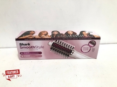 SHARK SMOOTHSTYLE HEATED BRUSH & SMOOTHING COMB - RRP £100 (DELIVERY ONLY)