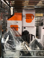 8 X JOHN LEWIS ASSORTED ITEMS TO INCLUDE JOHN LEWIS 1.5L KETTLE IN WHITE (DELIVERY ONLY)