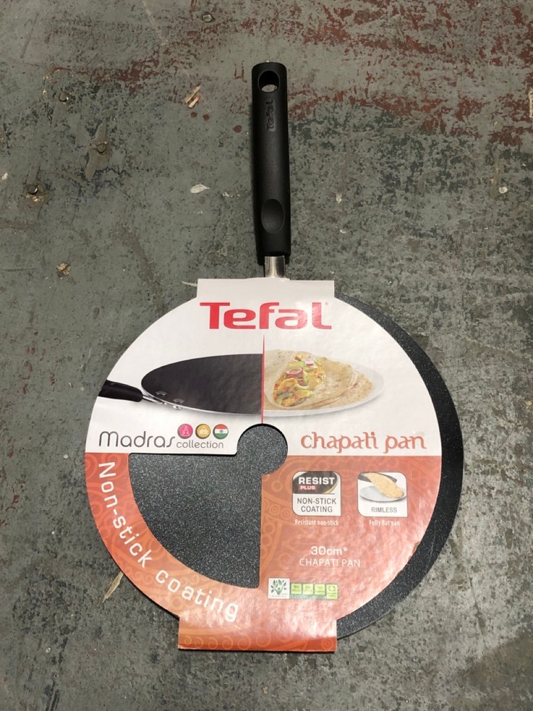 John Pye Auctions TEFAL NONSTICK CHAPATI PAN TO INCLUDE CERAMIC NON