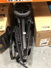 GRACO EEZEFOLD STROLLER (DELIVERY ONLY)