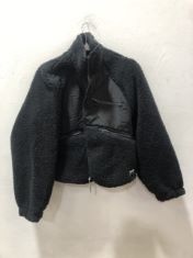 X20 WOMEN’S ASSORTED CLOTHING SIZE SMALL TO INCLUDE BLACK FLEECE. (DELIVERY ONLY)
