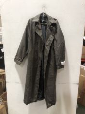 X20 WOMEN’S ASSORTED CLOTHING SIZE MEDIUM TO INCLUDE LONG COAT. (DELIVERY ONLY)