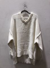 X20 ASSORTED WOMEN’S CLOTHING SIZE LARGE TO INCLUDE WHITE JUMPER . (DELIVERY ONLY)