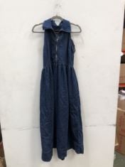 X20 WOMEN’S ASSORTED CLOTHING SIZE SMALL TO INCLUDE DENIM DRESS. (DELIVERY ONLY)