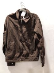 X20 WOMEN’S ASSORTED CLOTHING SIZE MEDIUM TO INCLUDE BROWN JACKET. (DELIVERY ONLY)