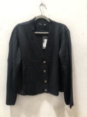 X20 WOMEN’S ASSORTED CLOTHING SIZE XL TO INCLUDE BLACK CARDIGAN . (DELIVERY ONLY)