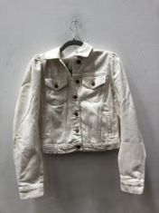 X20 WOMEN’S ASSORTED CLOTHING SIZE XS TO INCLUDE WHITE DENIM JACKET. (DELIVERY ONLY)