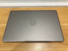 HP CHROMEBOOK 11-V051SA LAPTOP IN SILVER. (UNIT ONLY). INTEL SILVER, [JPTC67800]