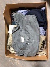 BOX OF ASSORTED ADULT CLOTHING TO INCLUDE TRUE CLASSIC T-SHIRT KHAKI GREEN SIZE LG (DELIVERY ONLY)