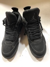 AIR JORDAN 4 RETRO HI-TOP TRAINERS BLACK SIZE 11 (DELIVERY ONLY)