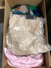 BOX OF ASSORTED WOMENS CLOTHING TO INCLUDE GILDAN T-SHIRT PINK WITH PINK BOW SIZE XL (DELIVERY ONLY)
