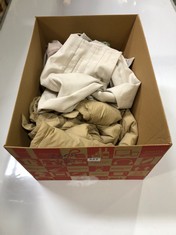 BOX OF ASSORTED ZARA CLOTHING TO INCLUDE STONE TROUSERS SIZE EUR-SM (DELIVERY ONLY)