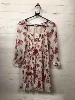 WOMEN'S DESIGNER DRESS IN RED/WHITE- SIZE XS - RRP £118