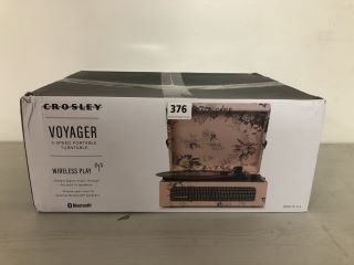 CROSLEY VOYAGER 3-SPEED PORTABLE TURNTABLE WITH WIRELESS PLAY - MODEL CR8017B-FL4 - RRP £100