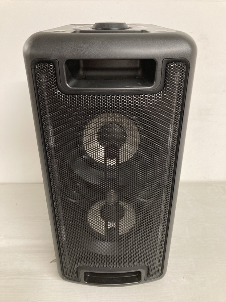 John Pye Auctions JVC PORTABLE BLUETOOTH PARTY SPEAKER MODEL NO MX
