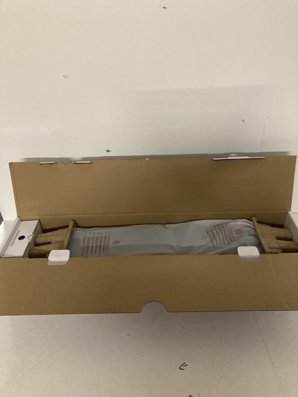 John Pye Auctions JVC 2.1CH SOUNDBAR WITH BUILT IN SUBWOOFER MODEL NO