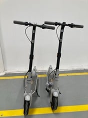 2 X ELECTRIC SCOOTERS NINEBOT KICKSCOOTER GREY (DO NOT TURN ON, MAY BE BROKEN OR INCOMPLETE).