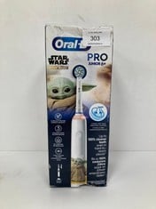 STAR WARS ELECTRIC TOOTHBRUSH ORAL-B PRO JUNIOR 6+ - LOCATION 48A .
