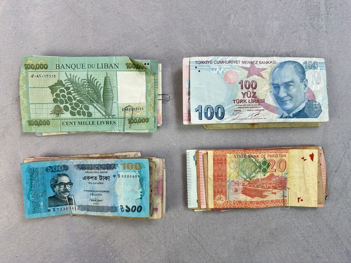 Selection Of Currency, Including Approx 5,471 Pakistan Rupee,  1,770 Bangladesh Taka,  4,300 Cambodian Riel, Libyan Livres, Israeli Shekels, Sri Lankan Rupee, Myanmar kyats, Turkey Lirasi, (VAT ONLY