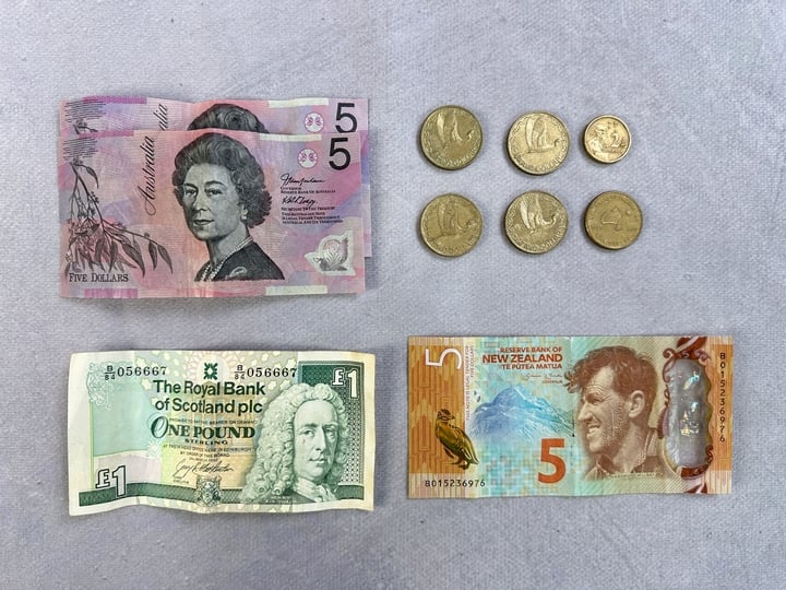 Selection Of Currency, Including Approx 8 AUD 18 NZD 1 Scottish Pound (VAT ONLY PAYABLE ON BUYERS PREMIUM)
