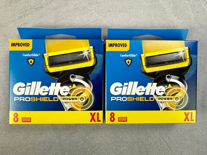 Gillette Proglide Razor Blades, 3x 8 Packs (18+ ID REQUIRED)(VAT ONLY PAYABLE ON BUYERS PREMIUM) (MPSS03057262/3)