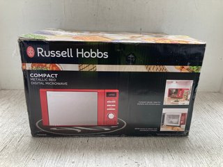 RUSSELL HOBBS METALLIC RED COMPACT DIGITAL MICROWAVE: LOCATION - J13