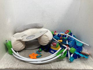 BABY EINSTEIN NEPTUNE'S OCEAN DISCOVERY JUMPEROO - RRP £115 TO INCLUDE MAMAS & PAPAS SIT AND PLAY BABY FLOOR SEAT: LOCATION - I15