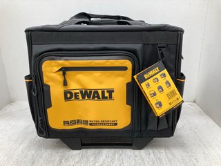 DEWALT 18" PRO ROLLING TOOL BAG - RRP £114: LOCATION - H7