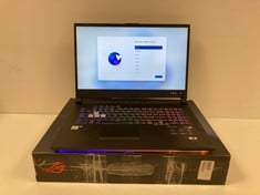 ASUS ROG STRIX G17 1TB LAPTOP (ORIGINAL RRP - €1210,54) IN BLACK: MODEL NO G712LW-EV047 (WITH BOX. NO CHARGER, QWERTY KEYBOARD. CONTAINS THE Ñ.). I7-10875H @ 2.30GHZ, 32GB RAM, 15.6" SCREEN, NVIDIA G