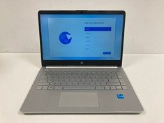 LAPTOP HP 14S-DQ2025NS 512 GB (ORIGINAL PRICE - 469,00 €) IN SILVER (WITH CHARGER - WITHOUT BOX). I3-1115G4, 8 GB RAM, [JPTZ5957].