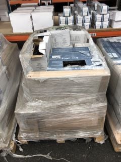 PALLET OF ASSORTED CERAMIC TILES TO INCLUDE JOHNSON GLOSS BLACK 200 X 100MM METRO WALL TILES: LOCATION - B1 (KERBSIDE PALLET DELIVERY)