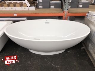 1700 X 800MM MODERN TWIN SKINNED DOUBLE ENDED FREESTANDING BATH WITH INTEGRAL CHROME SPRUNG WASTE & OVERFLOW - RRP £1458: LOCATION - B2