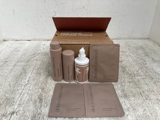 BOX OF 6 SIMON OURIAN M. D. BEAUTY ITEMS TO INCLUDE CLARIFYING CLEANSER 200ML: LOCATION - D 1